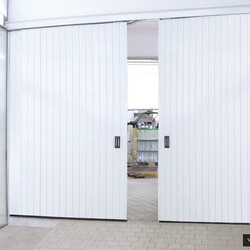 bramy-przemyslowe-podwieszane-9