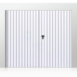 Dvoukř&iacute;dl&aacute; gar&aacute;žov&aacute; vrata vyplněn&aacute; plechem T-10,vodorovn&aacute; v&yacute;plň, se symetrick&yacute;m pod&iacute;lem kř&iacute;del